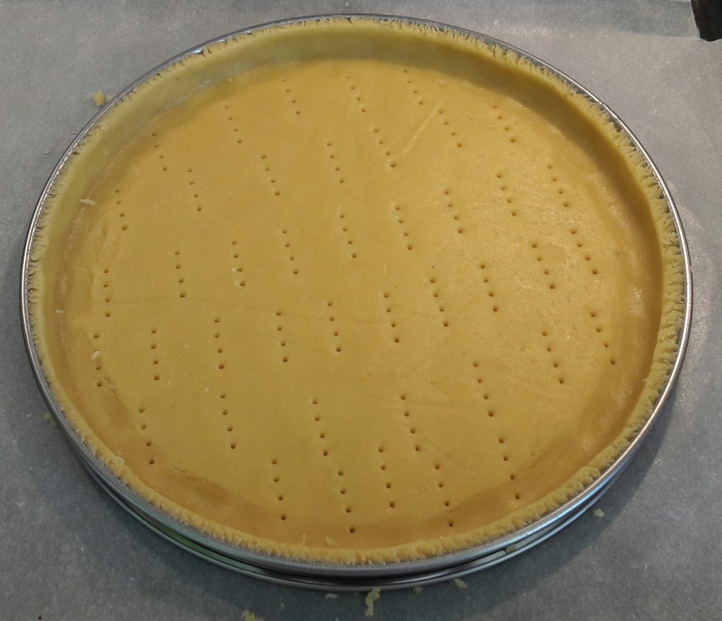 Pâte sucrée foncée prete à enfourner