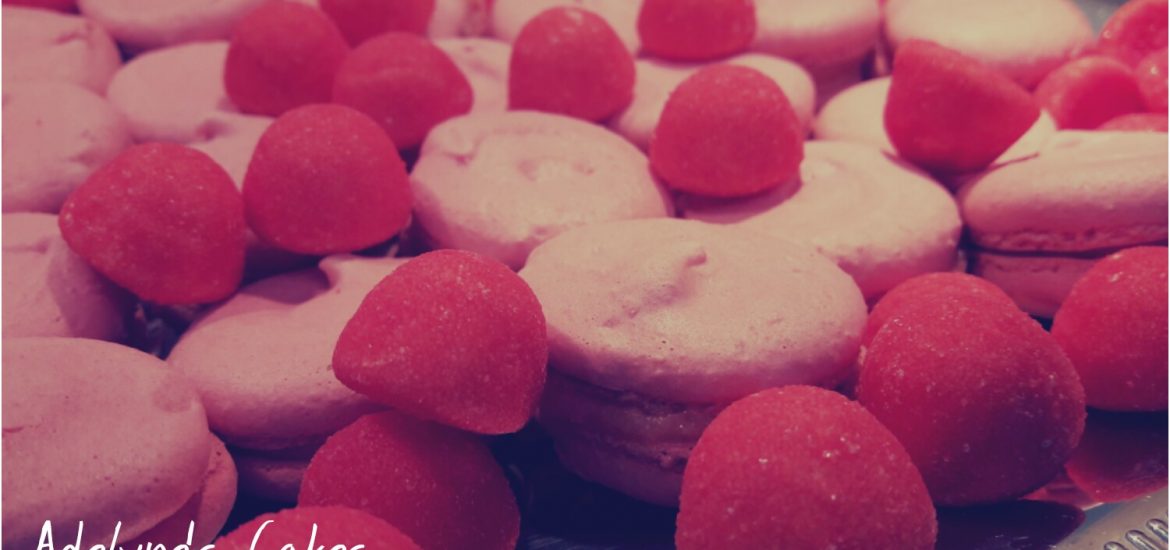 Macarons bonbons fraise Tagada