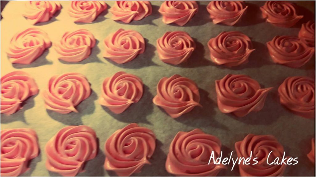 Roses en meringue italienne