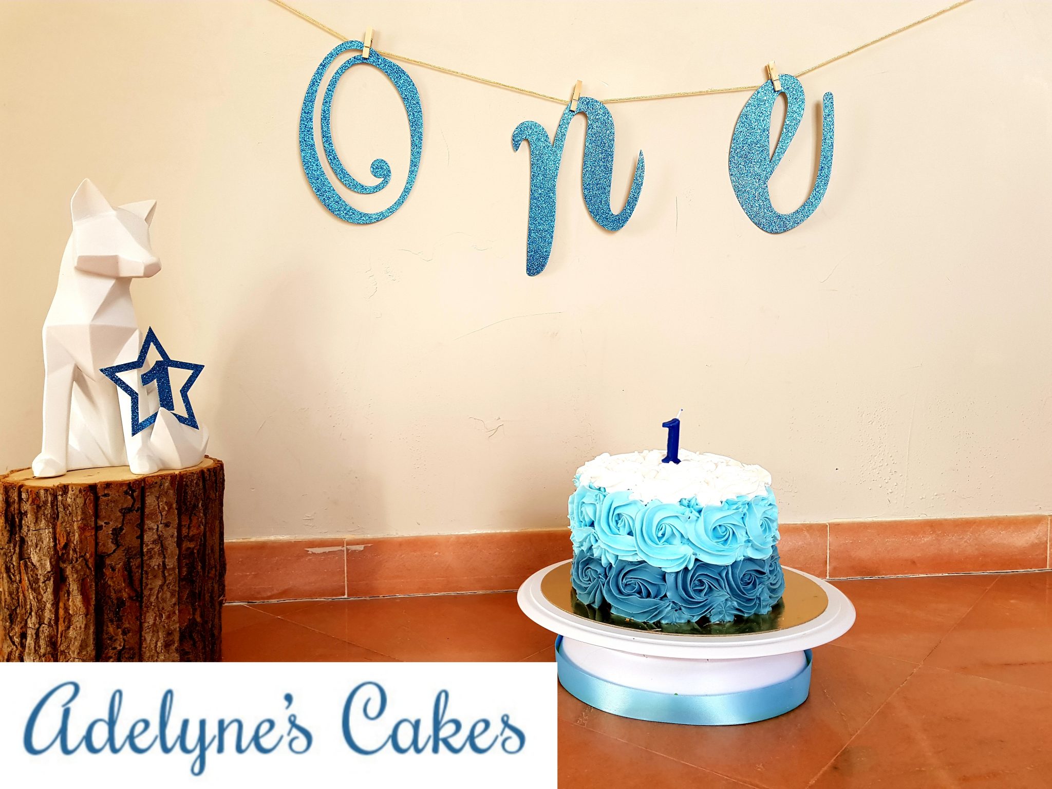 Smash The Cake Rose Cake Bleu Adelyne S Cakes Smash The Cake Rose Cake Bleu Adelyne S Cakes